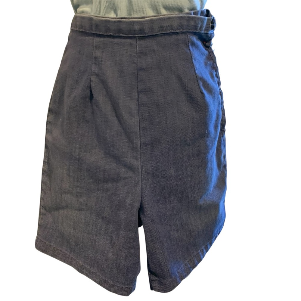 Glenbrook vintage Blue Flat Front Shorts Lightweight Design 60s